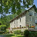 Camping Le Rochetaillée Campeggio