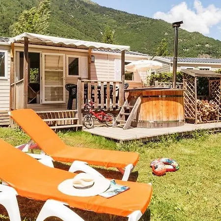 Camping Le Rochetaillée