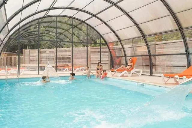 Camping Le Rochetaillee