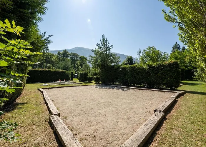 Кемпинг Camping Le Rochetaillee Grandes Sables