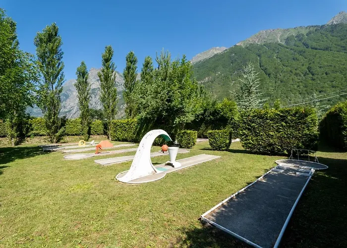 Camping Le Rochetaillee Кемпинг Grandes Sables