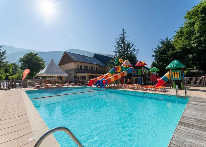 Camping Le Rochetaillee *