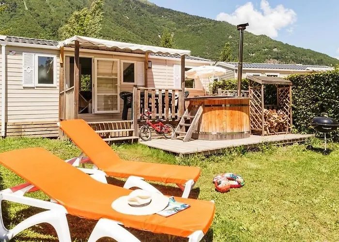 Camping Le Rochetaillee